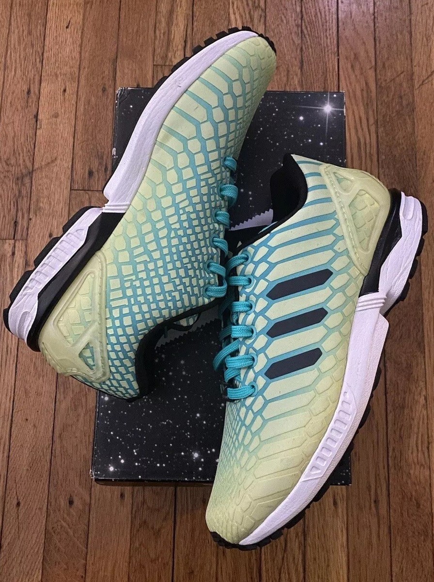 Adidas ZX Flux Xeno Frozen Yellow Glow in the Dark AQ8212 Size 7.5