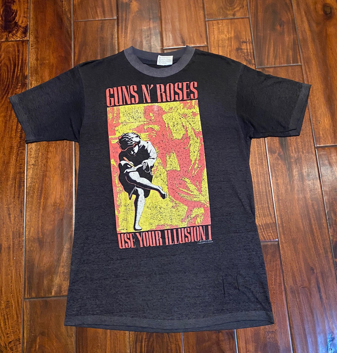 Vintage 1991 GUNS N' ROSES Use Your Illusion I World Tour T-Shirt