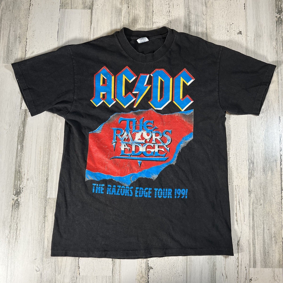 Vintage 1991 AC/DC The Razors Edge Tour T-Shirt Size Large Single