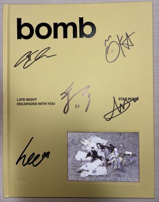 ILLIT [bomb] All Member Autographed Signed Album | eBay