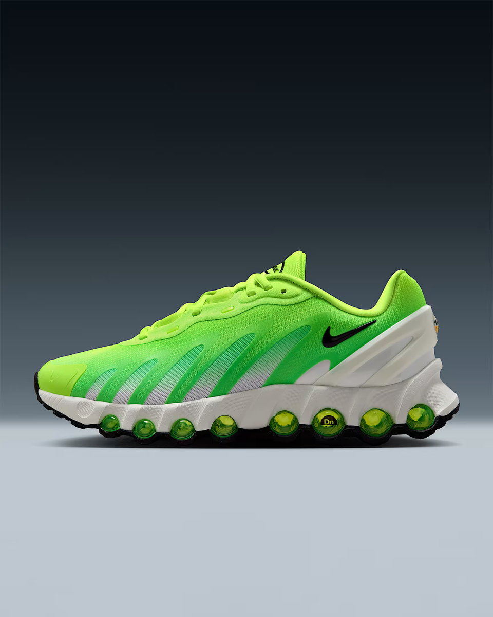 Nike Air Max Dn8 Women's Shoes in Volt/Green Strike/Summit White