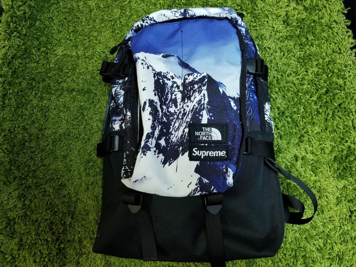 Supreme F/W 2017 The North Face Mountain Expedition Backpack Box