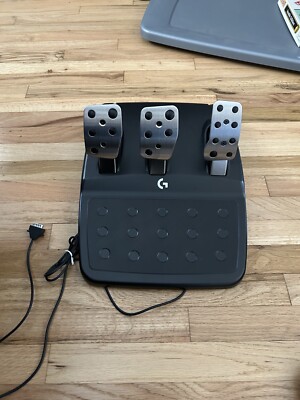 Logitech G923 Racing Wheel and Pedals for PS5, PC - Open Box