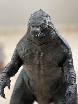 Jakks Pacific Godzilla 2014 Godzilla Big Action Figure. Full tail