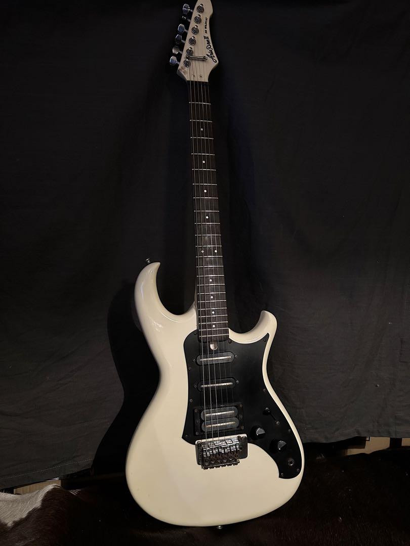 Electric Guitar Aria Pro II RS WILDCAT White Good Condition | eBay