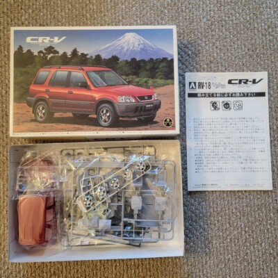 Aoshima 1/24 Honda CR-V Red JDM 1:24 Scale Model Kit Japanese #12