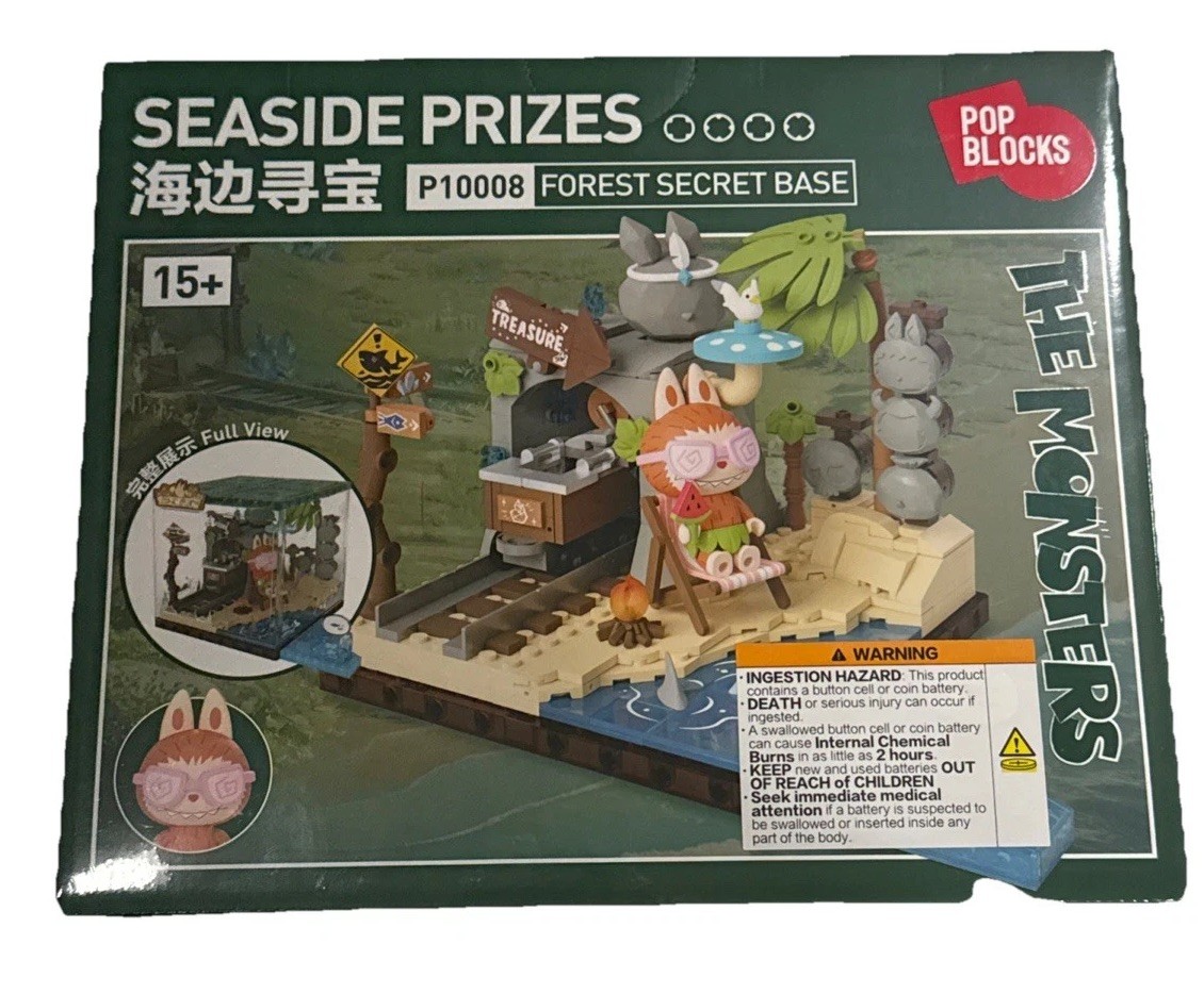 Labubu Seaside Prizes P10008 Forest Secret Base Pop Blocks Set