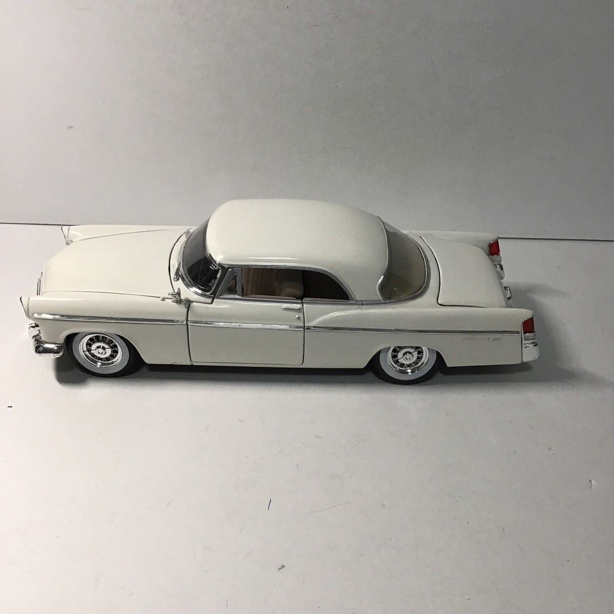 Maisto, 1956 Chrysler 300-B , 1/ 18 Scale | eBay