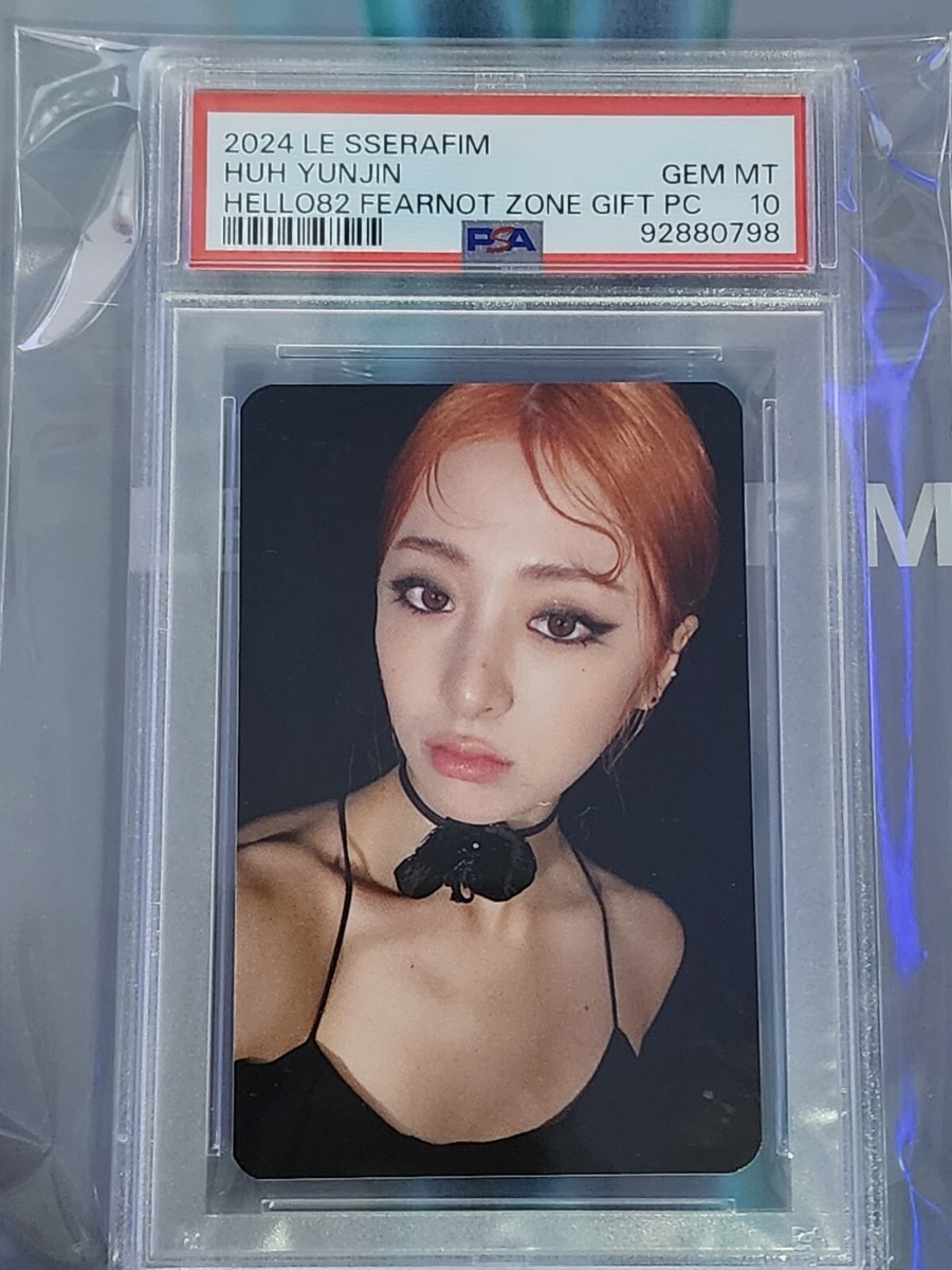 LE SSERAFIM EASY HUH YUNJIN hello82 FEARNOT ZONE GIFT Photocard