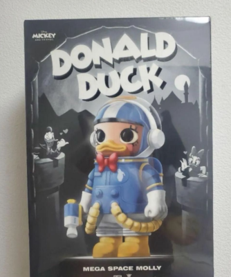 Pop Mart Donald Duck Mega Space Molly 400% Collection Figure from