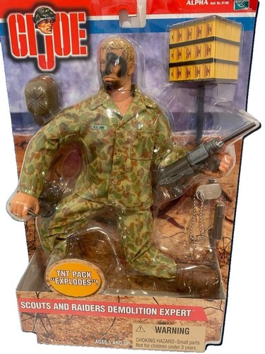 G.I. Joe Scouts And Raiders Demolition Expert with Exploding TNT