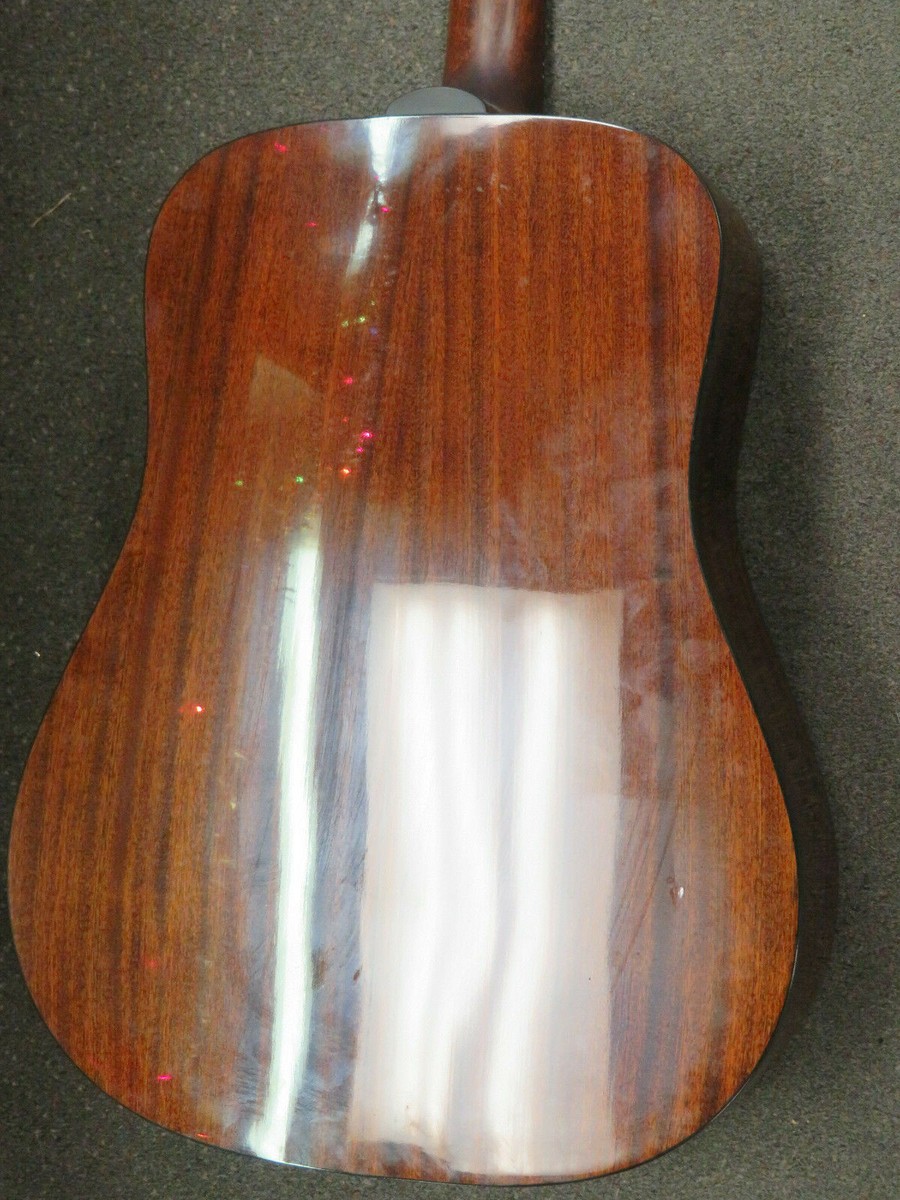 2011 Guild D-125 Nat Dreadnought All Mahogany Acoustic Guitar with