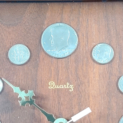 Vintage Marion Kay Wood Quartz Mantle Clock w/1776-1976 1980 Dated