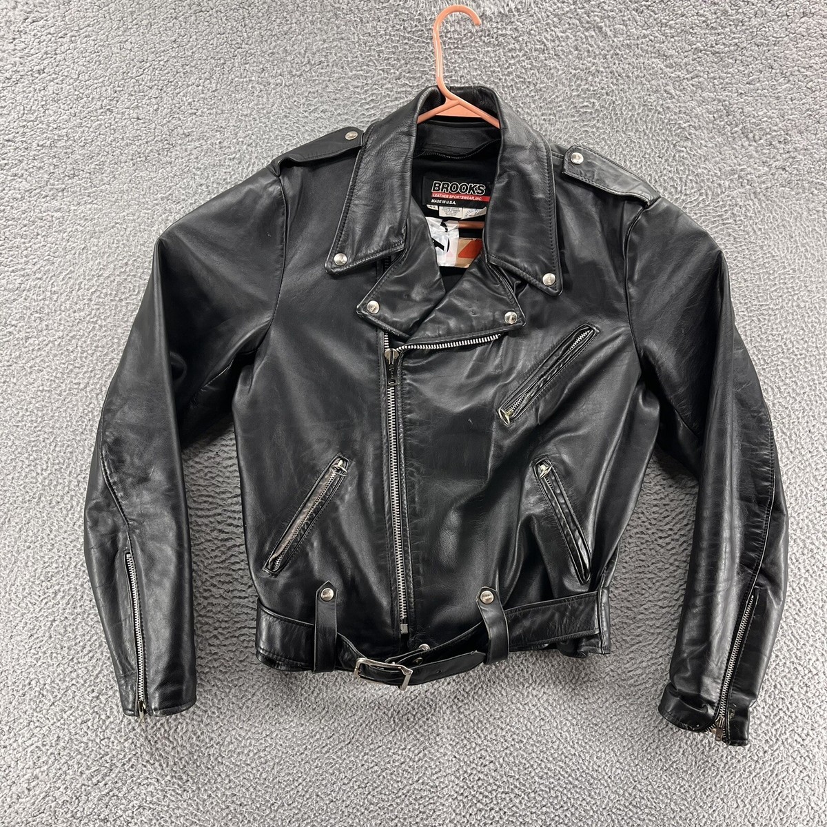 VINTAGE Brooks Jacket Men 42 Large Black Leather Biker Grunge