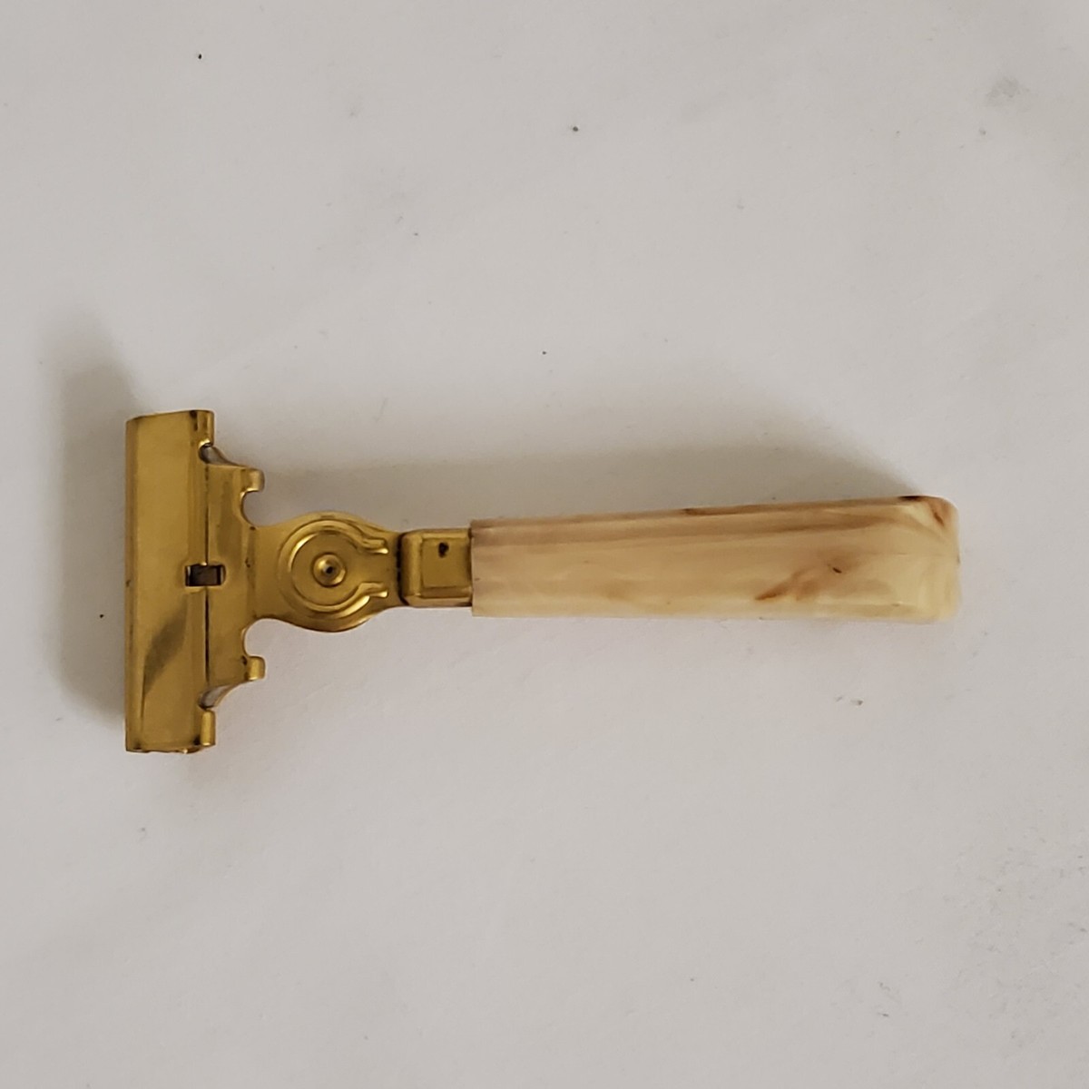 VINTAGE SCHICK EVERSHARP INJECTOR RAZOR 