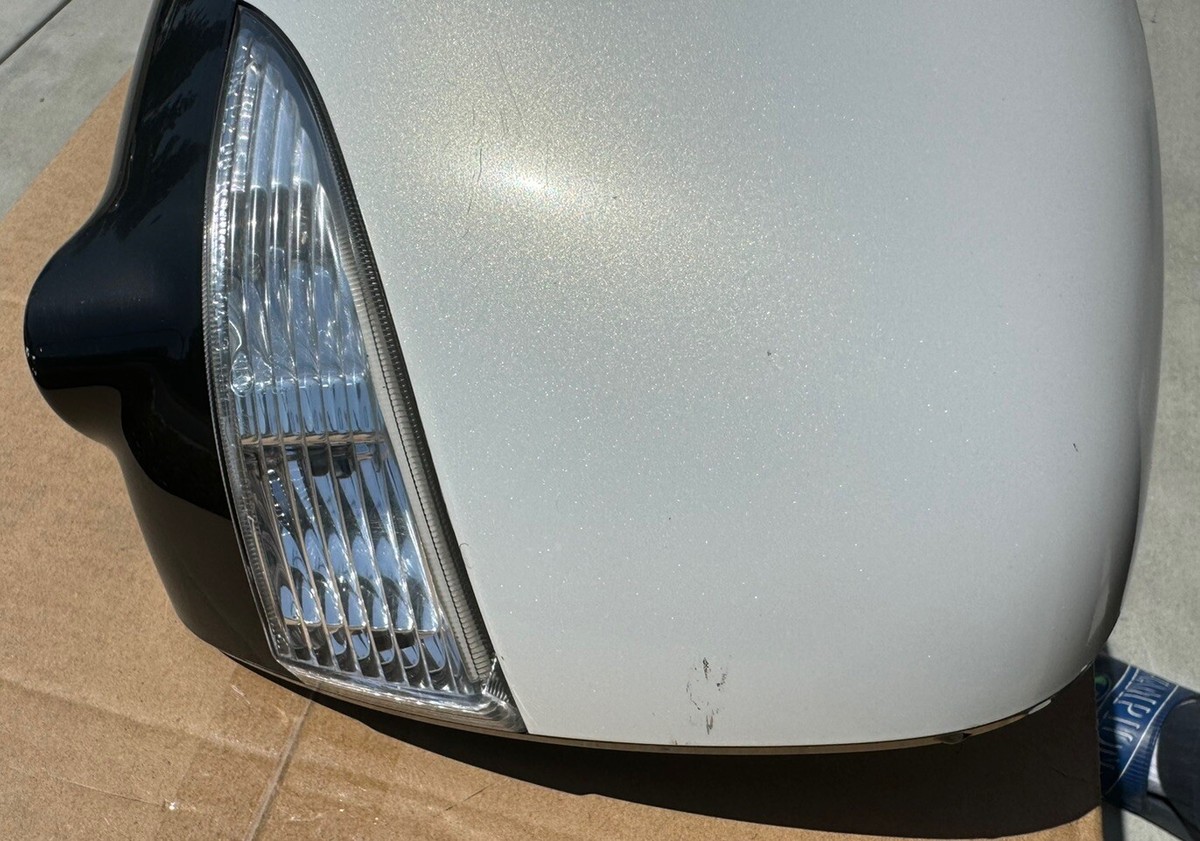 2011 - 2013 INFINITI QX56 LEFT DRIVER SIDE MIRROR W/ CAMERA WHITE