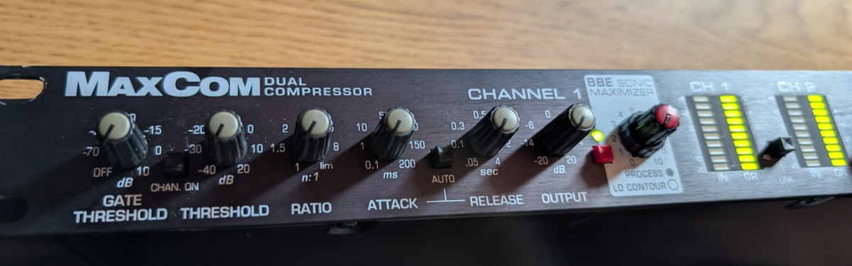 BBE MaxCom Dual Channel Compressor Limiter Gate + Sonic Maximizer