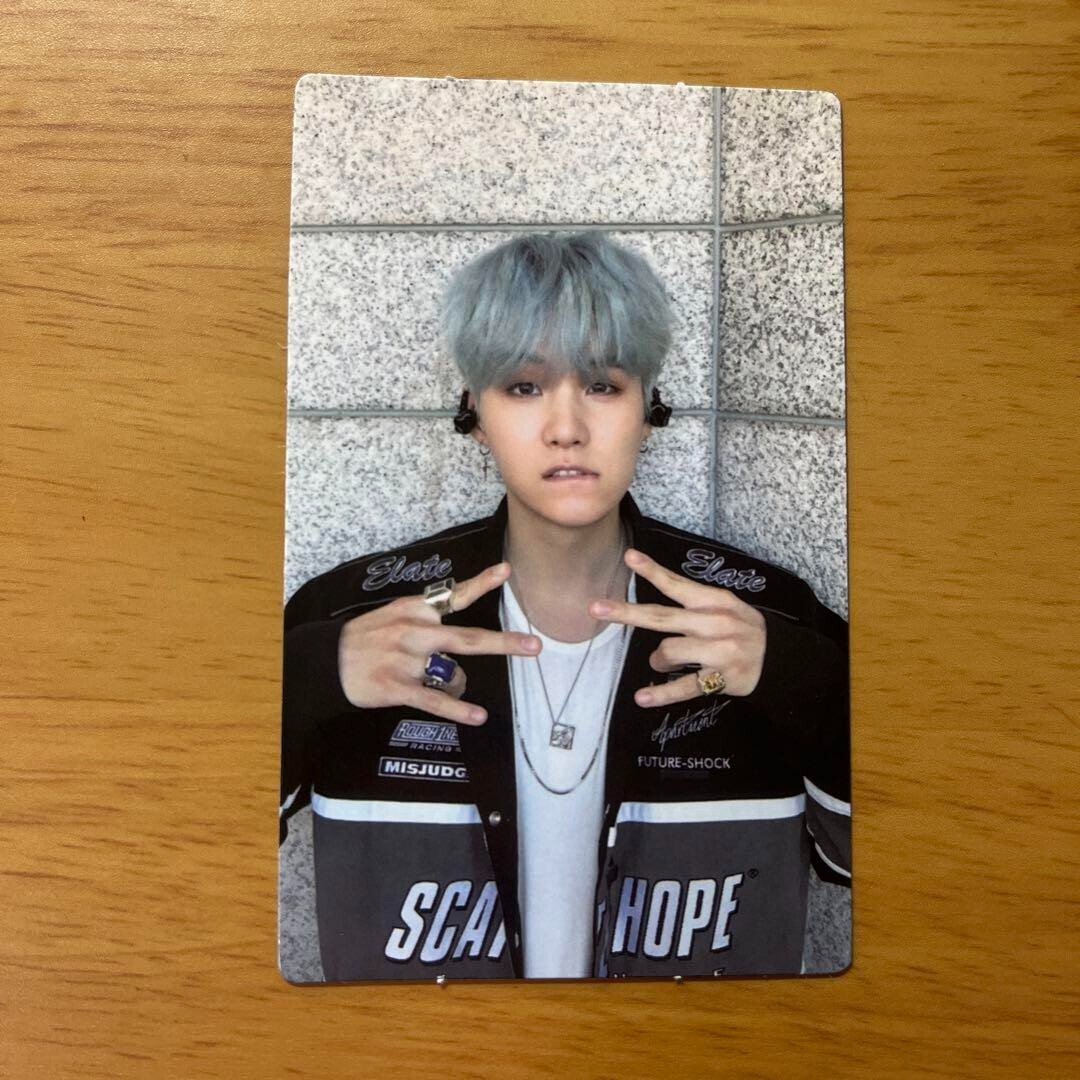 card only】Official BTS memories of 2017 Blu-ray ver. SUGA