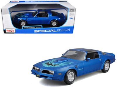 1978 PONTIAC FIREBIRD TRANS AM BLUE METALLIC by MAISTO 1:18 NEW