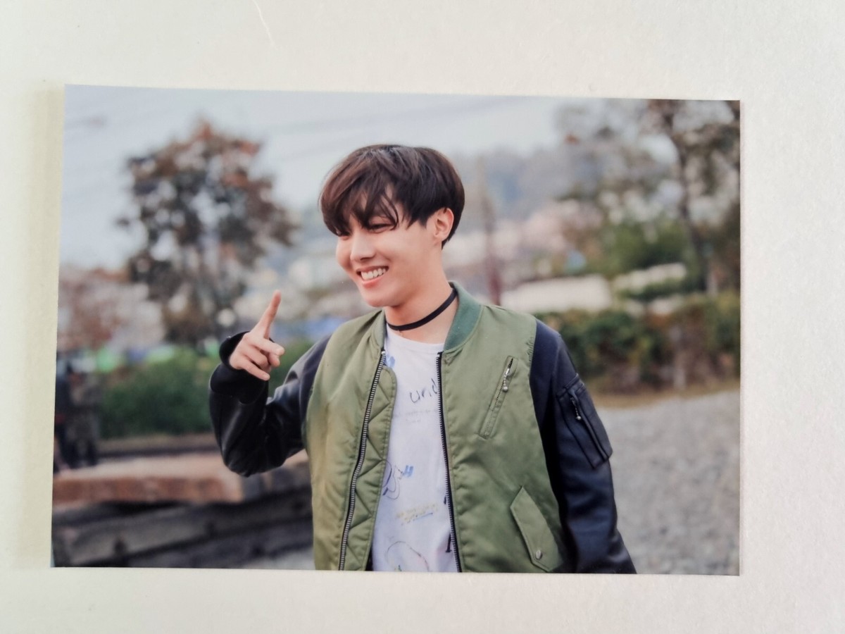 BTS Butterfly Dream Exhibition Official Live Photo, Not photocard