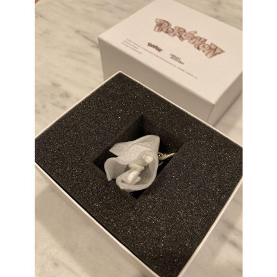 Daniel Arsham x Pokemon x 2G Tokyo Mew Keychain With Box NEW