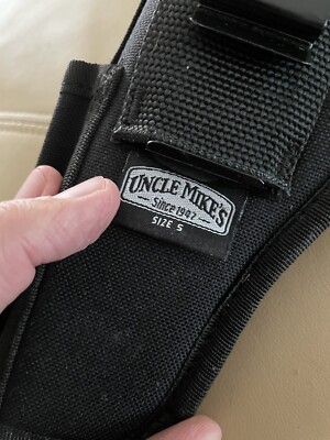 Uncle Mikes Sidekick Hip Holster Size 5 RH Black Pistol Gun