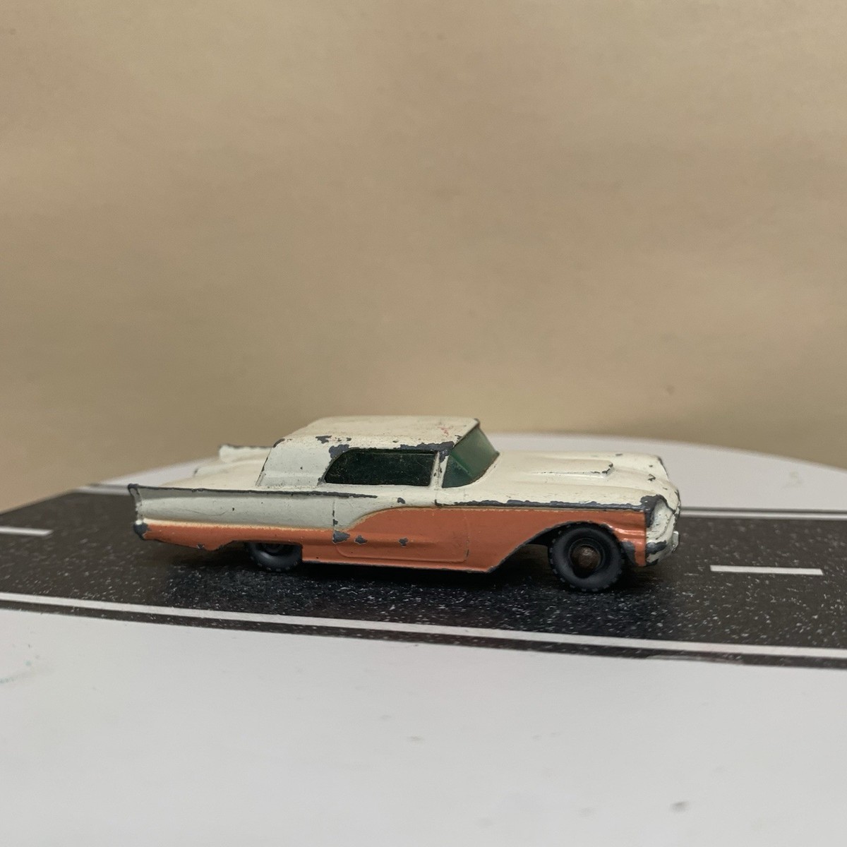 レズニー 1958 ヴォクソール クレスタ Matchbox 22 Vauxhall Cresta