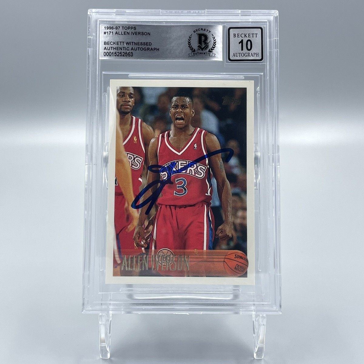 Allen Iverson Signed 1996-97 Topps #171 Rookie Card RC Beckett BAS