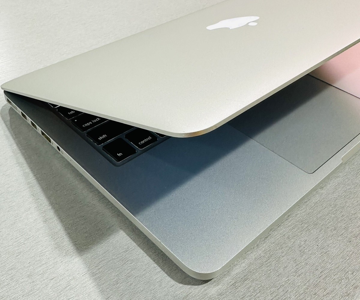 Apple MacBook Pro 13.3