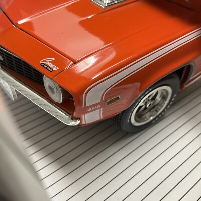American Muscle 1969 Chevrolet Camaro SS396 1:18 Diecast Model Car