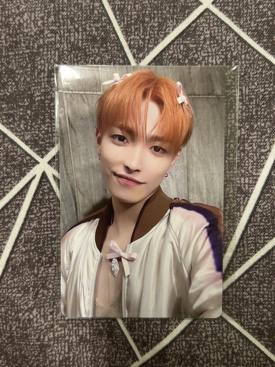 ATEEZ HONGJOONG GOLDEN HOUR PHOTOCARD HELLO82 EXCLUSIVE BOW