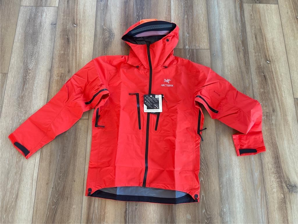 Arc'teryx Alpine Guide Pro Jacket L Gore Tex Dynasty II Red Canada
