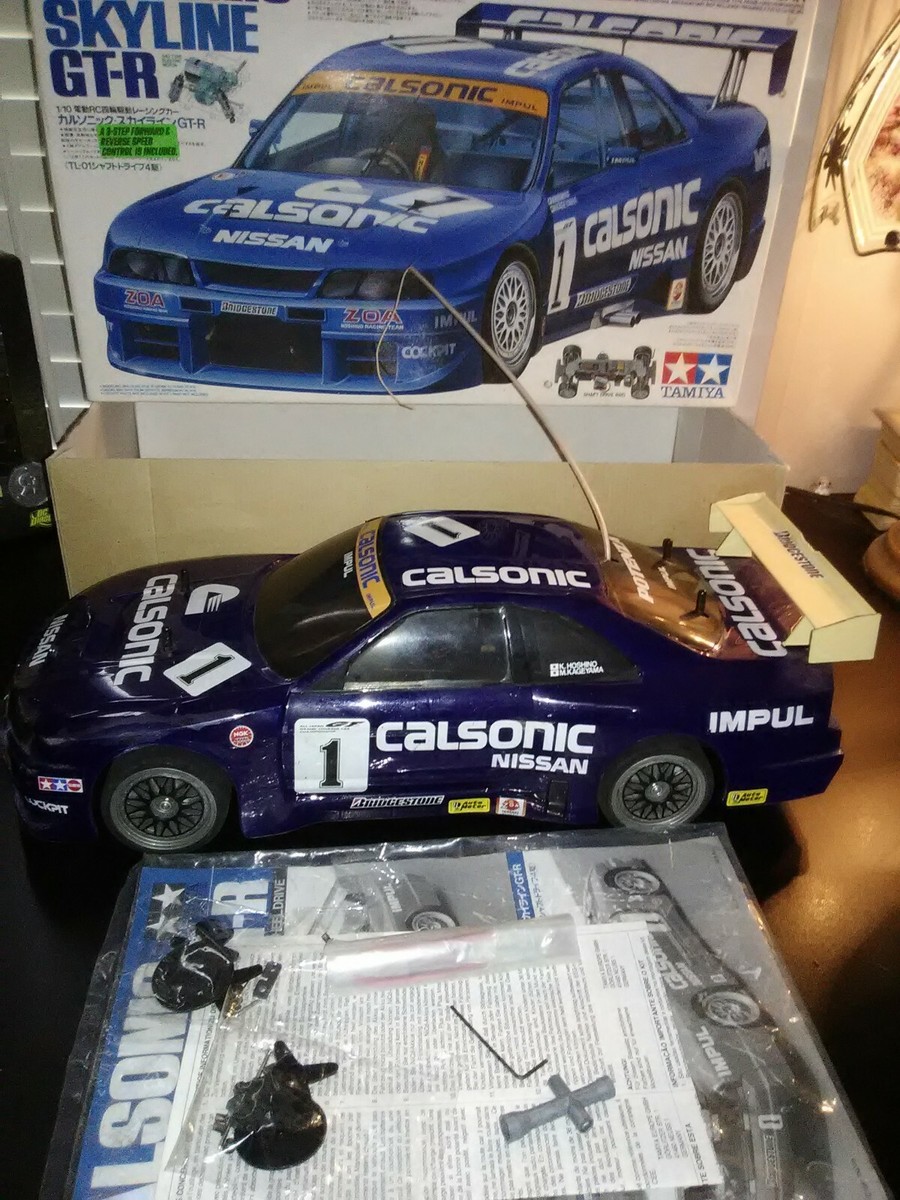 TAMIYA 1/10 RC Calsonic Skyline GT-R 4WD Racing Car Model Kit from