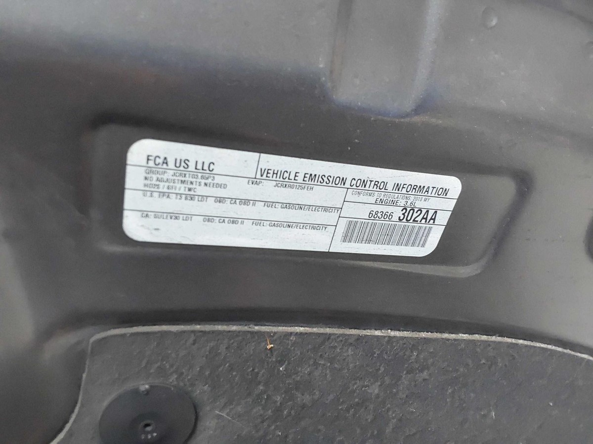 Used Engine Complete Assembly fits: 2018 Chrysler Pacifica 3.6L