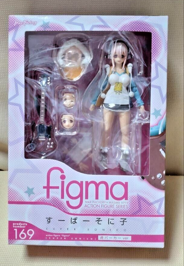 Figma Super Sonic Tiger Hoodie Ver. 169 Action Figure Max Factory