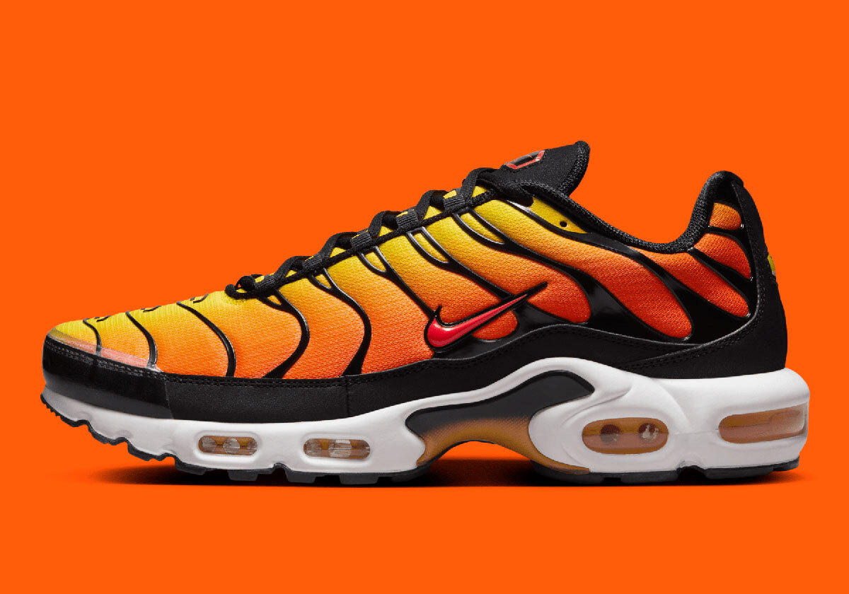 Nike Air Max Plus Tuned Sunset Black Pimento Bright Ceramic HF0552