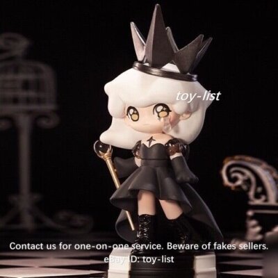 POP MART x AZURA Wardrobe Series The Queen Mini Figure Art Toy