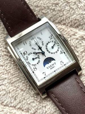 Seiko Alba VIENT V33F Watch Triple Calendar Moonphase Square White