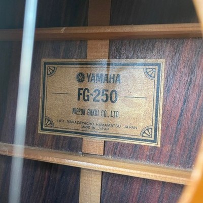 Acoustic Guitar Yamaha FG-250 Green Label Natural Made in Japan