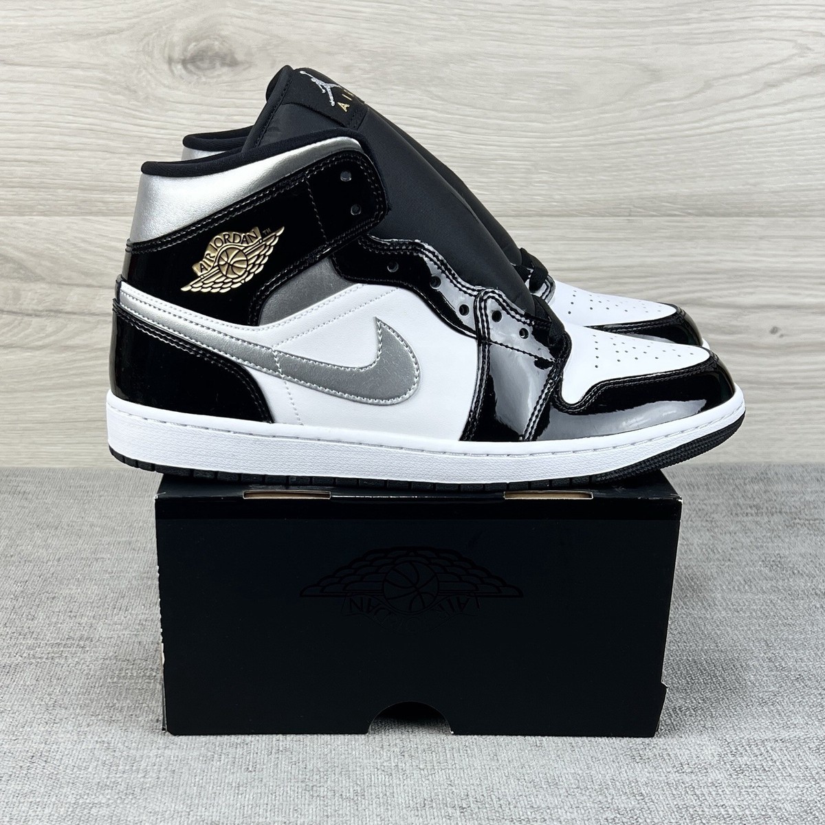 Nike Air Jordan 1 Mid SE Black Metallic Silver White HV0789-010
