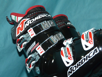NORDICA Dobermann Aggressor World Cup 100 Race Ski BOOTS size 7