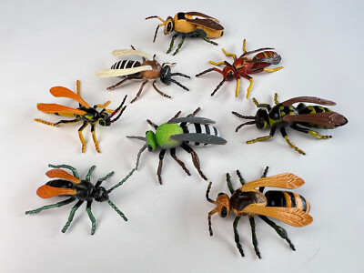 Lot of 8 Wasps Hornets PV Play Visions Animal Figure 1996