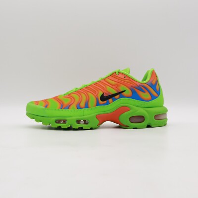 DA1472-300 Nike Air Max Plus TN Supreme Mean Green Black Vivid