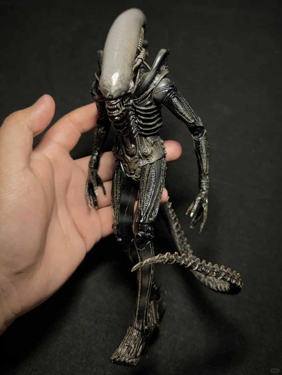 NEW NECA Aliens Big Chap 7