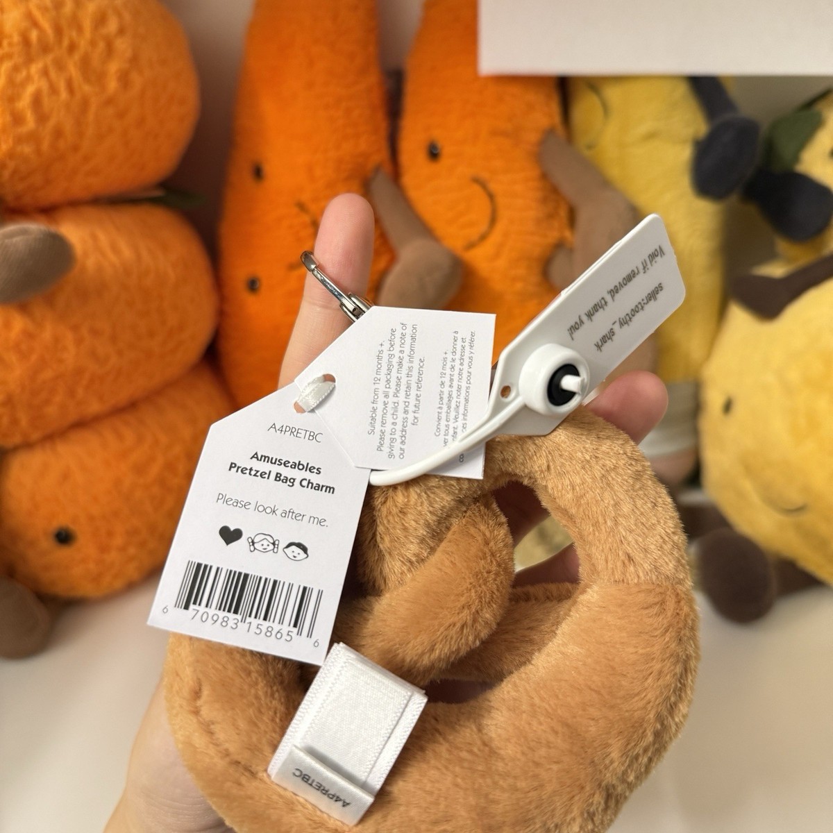 Jellycat Amuseables Pretzel Bag Charm BNWT - 100% Authentic - Fast