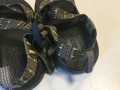 CHACO ZX/1 Womens Size 6 –EXCELLENT Cond!-Multi Colored Zig Zag