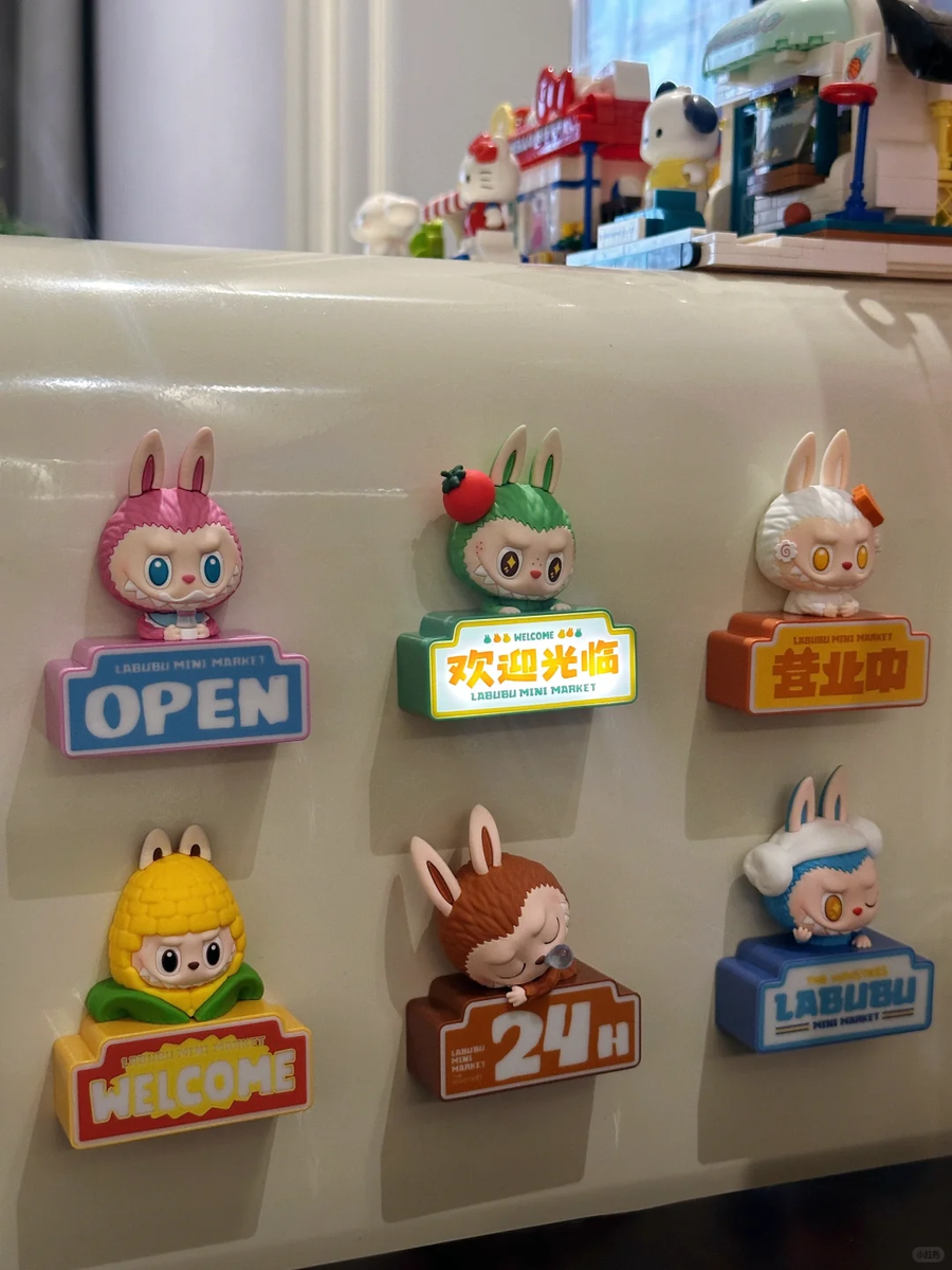 POP MART LABUBU THE MONSTERS Wacky Mart Series-Fridge Magnet Blind