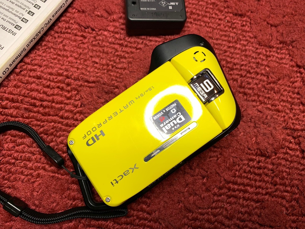 Sanyo VPC-CA9 Dual Camcorder CAMERA Yellow Waterproof HD Xacti