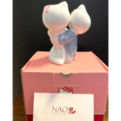 Rare/New] NAO BY LLADRO Hello Kitty Gets Married Dear Daniel
