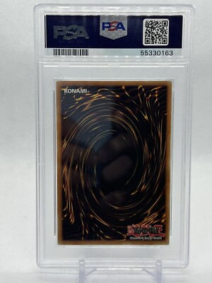 Blue-Eyes White Dragon 1st Ed Spanish SDK-001 BIK-S001 PSA 8 -NM